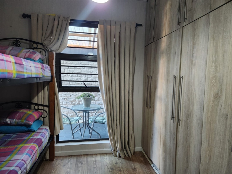 5 Bedroom Property for Sale in Bodorp Western Cape